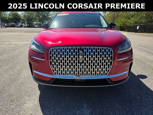 Used 2025 Lincoln Corsair Premiere image 8