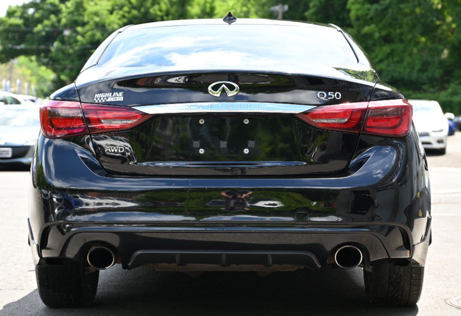 Used 2018 INFINITI Q50 Luxe w/ Essential Package (3.0T Luxe) AWD/4WD image 5