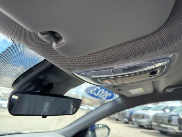 Used 2023 Hyundai Elantra SEL w/ Cargo Package image 39