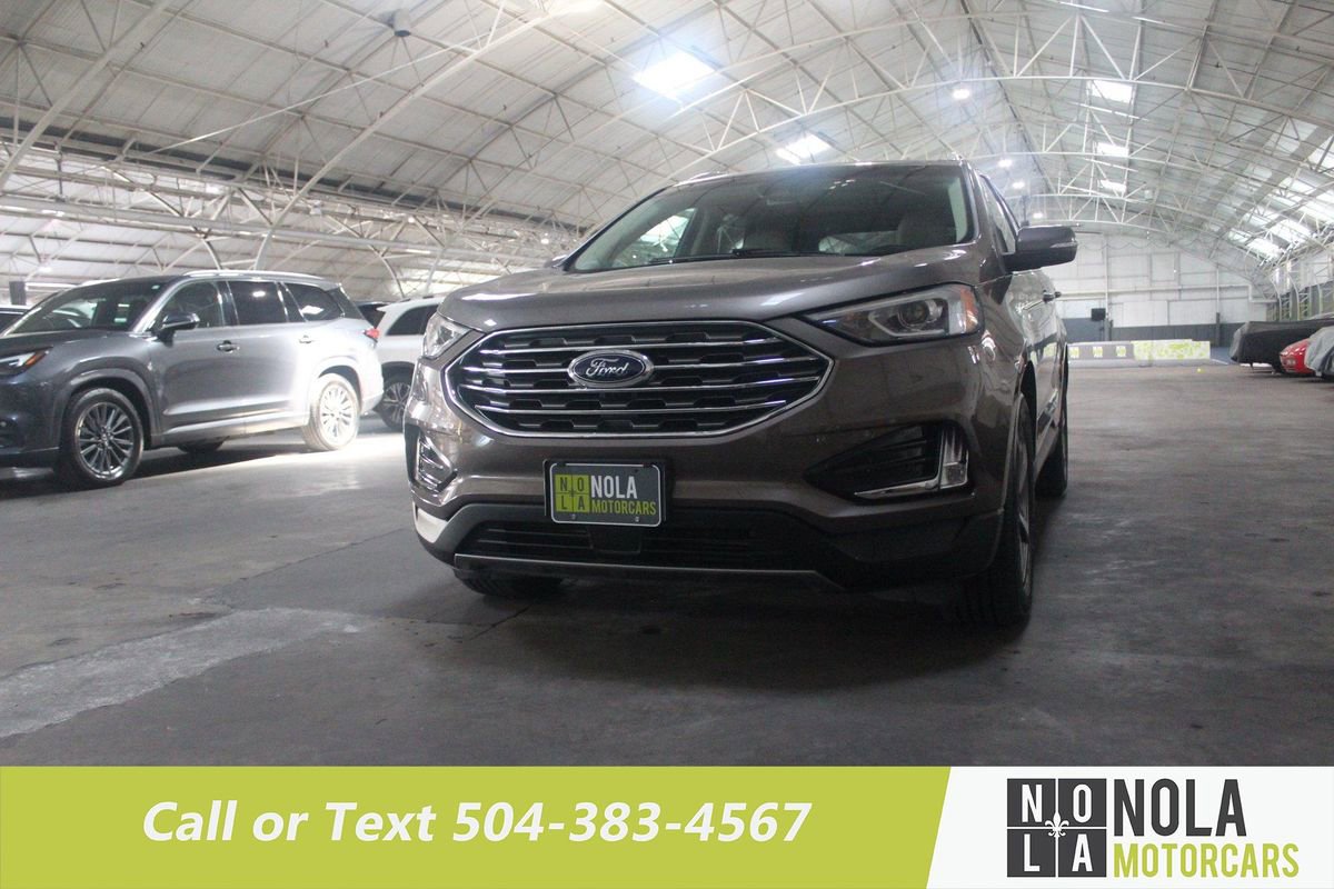 Used 2019 Ford Edge SEL w/ Equipment Group 201A FWD image 3
