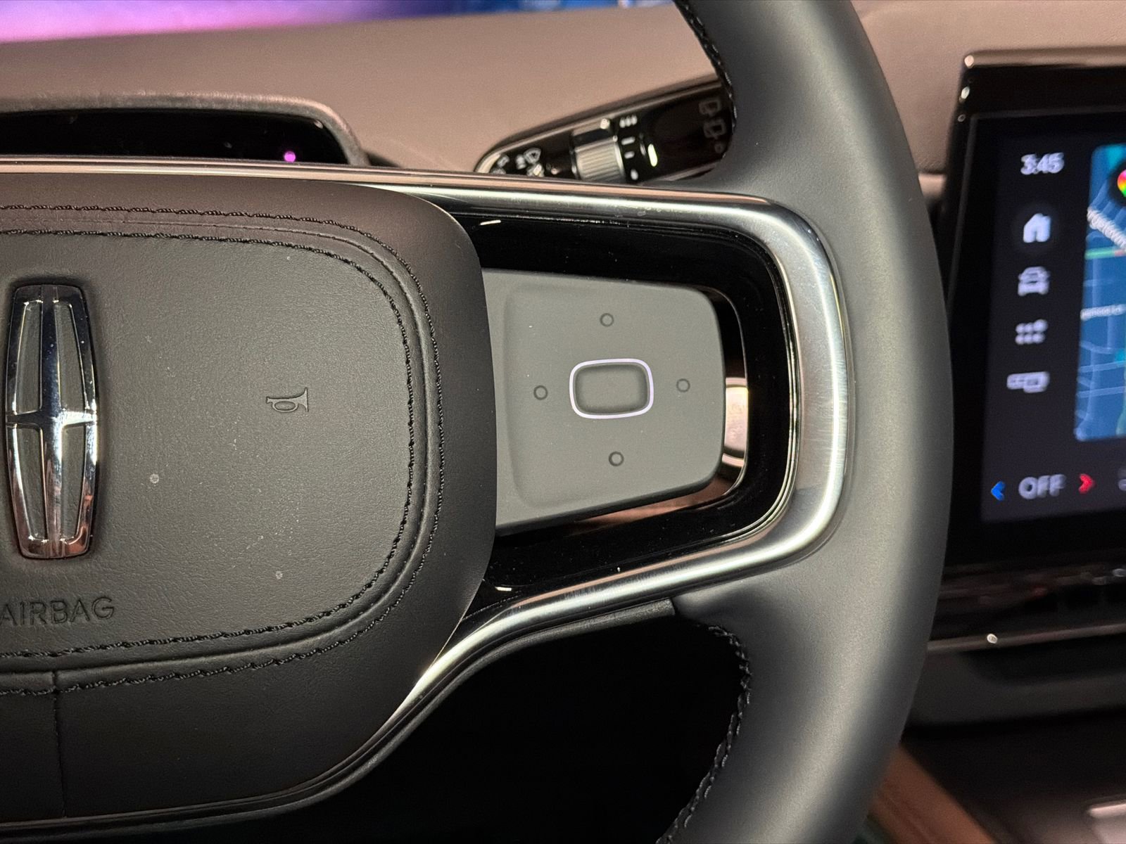 New 2026 Lincoln Nautilus Reserve AWD/4WD image 21