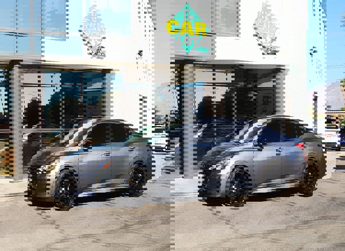 Used 2024 Nissan Sentra SR image 7