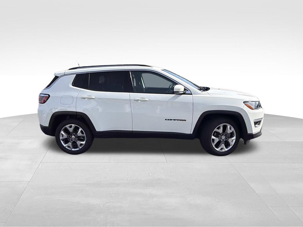 Used 2020 Jeep Compass Limited image 2