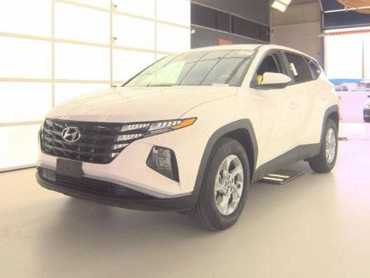 Used 2023 Hyundai Tucson SE AWD/4WD image 5