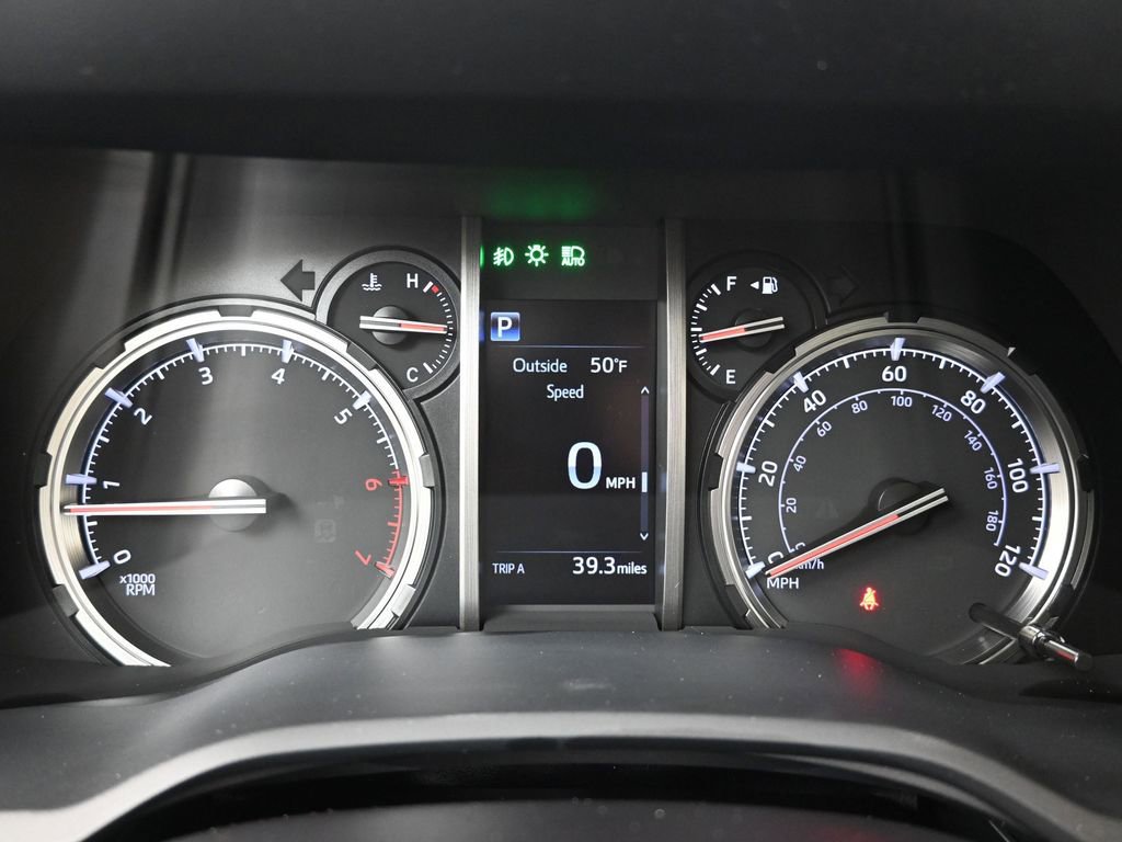 Used 2023 Toyota 4Runner Limited image 32