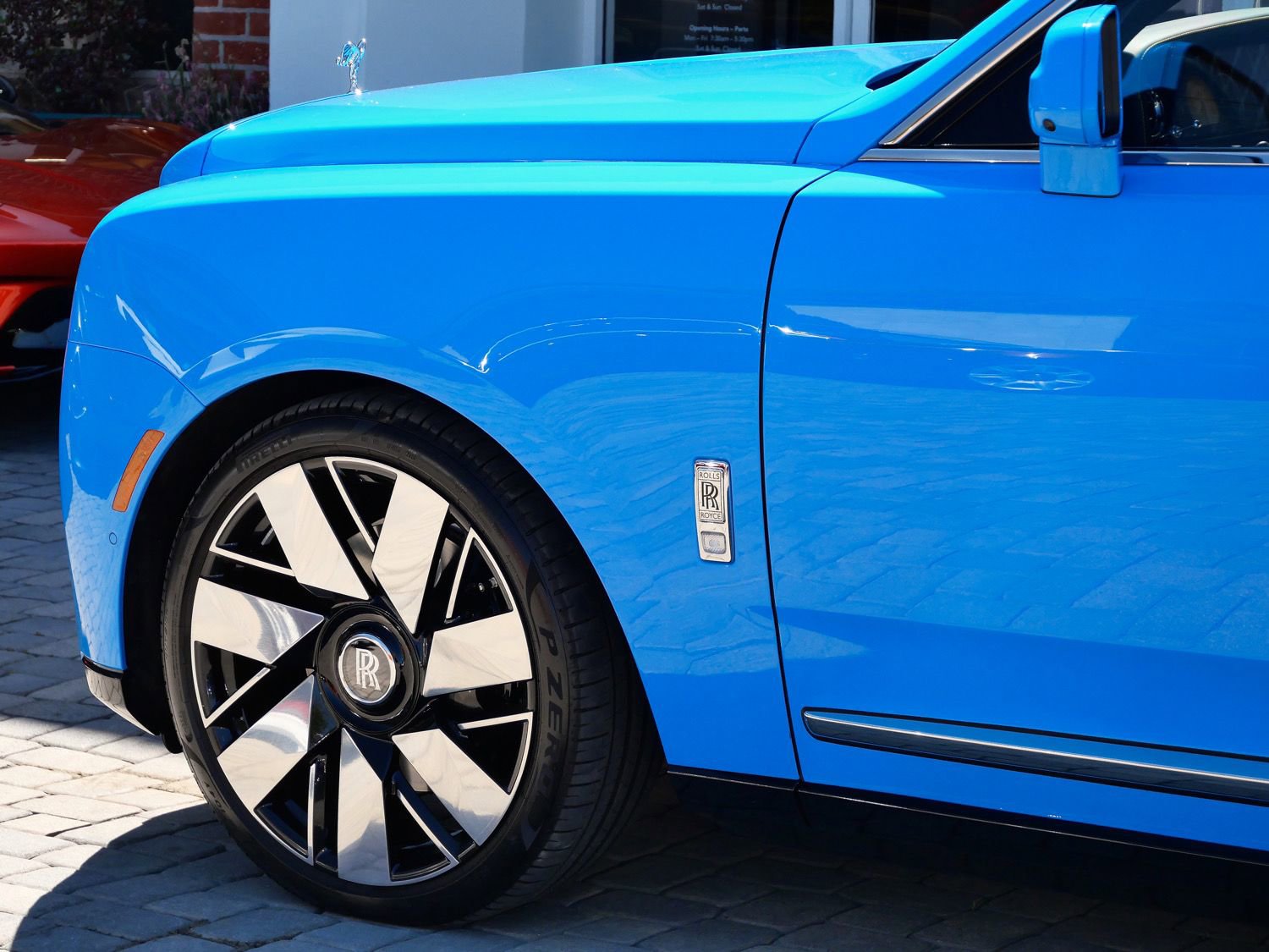 Certified 2026 Rolls-Royce Cullinan AWD/4WD image 12