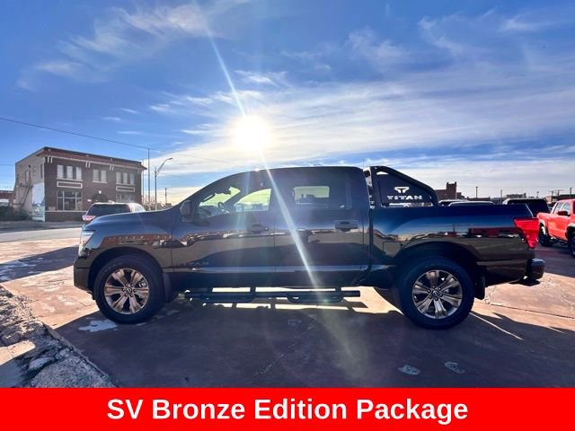 Certified 2024 Nissan Titan SV w/ SV Bronze Edition Package image 6