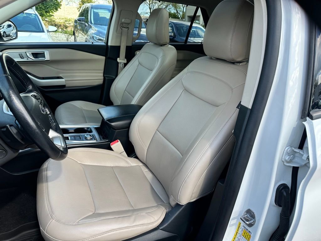 Used 2021 Ford Explorer Limited w/ Hybrid Equipment Group 310A image 22