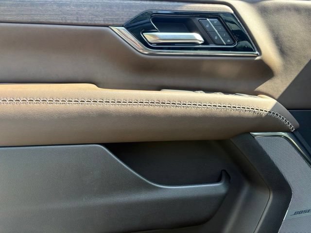 Certified 2026 GMC Yukon Denali Ultimate AWD/4WD image 33