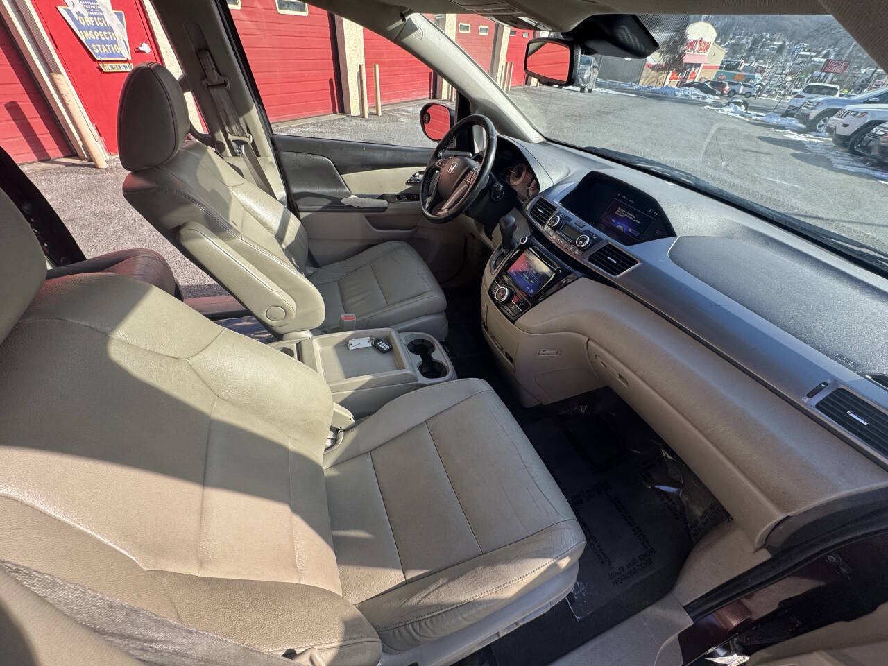 Used 2014 Honda Odyssey EX-L image 16