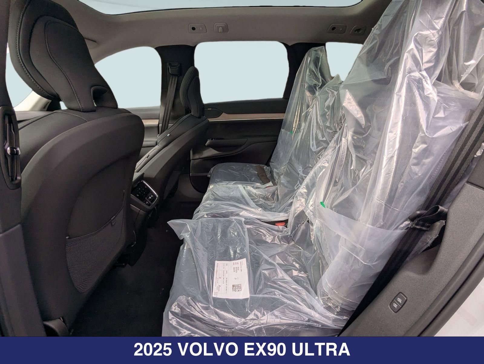 New 2025 Volvo EX90 Ultra w/ Protection Package Premier AWD/4WD image 21
