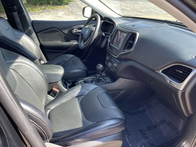 Used 2022 Jeep Cherokee Latitude Lux w/ Sun & Sound Group AWD/4WD image 17