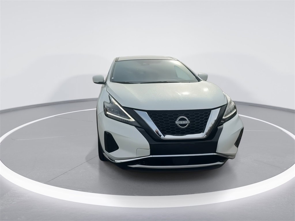Used 2023 Nissan Murano S image 3
