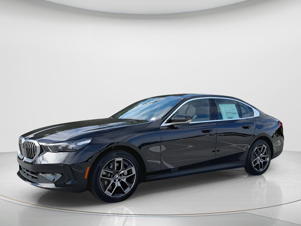 New 2026 BMW 530i xDrive w/ Premium Package AWD/4WD image 4