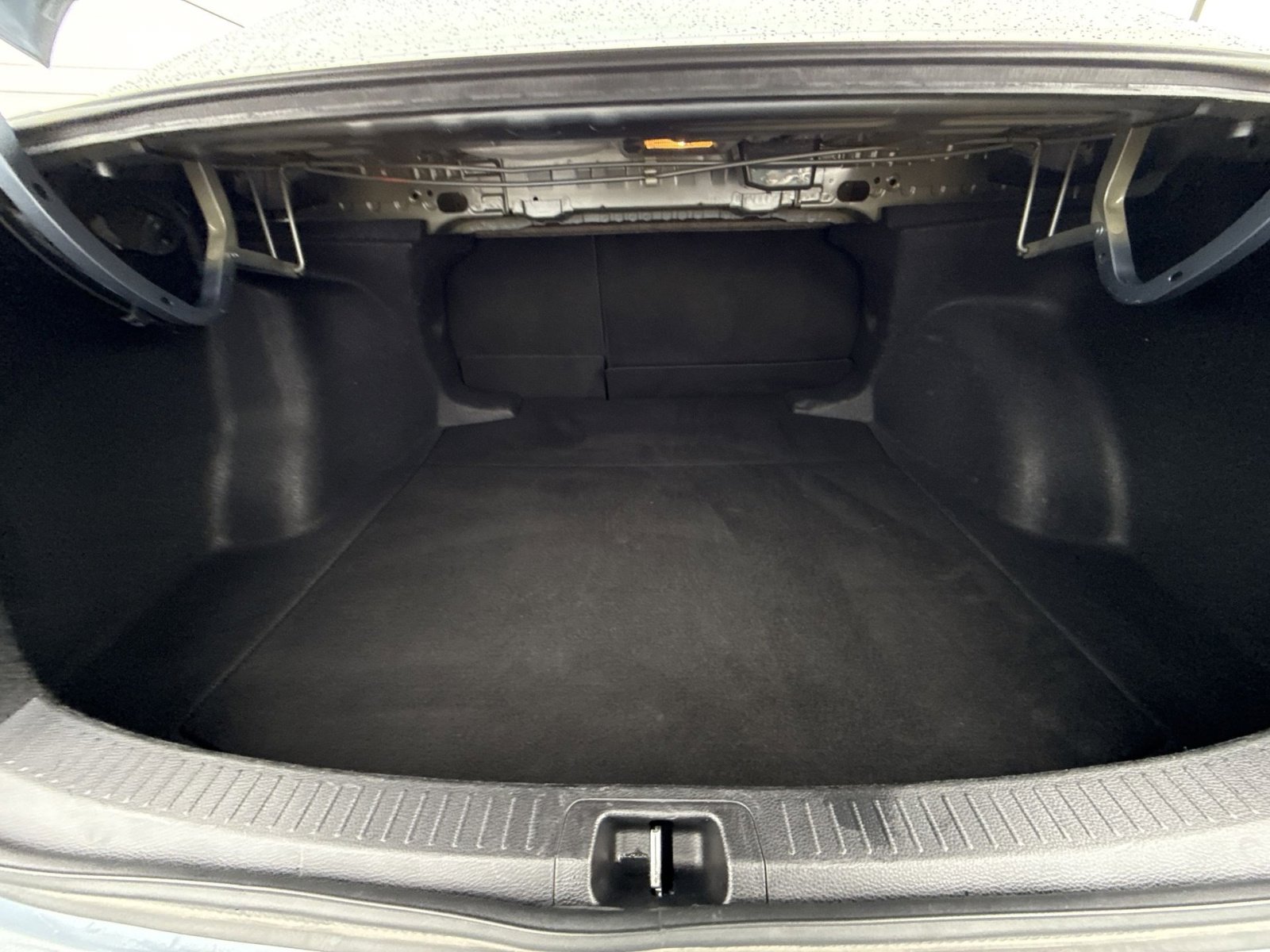 Used 2024 Toyota Corolla LE image 27