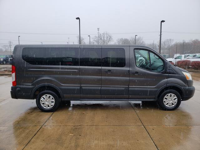 Used 2016 Ford Transit 350 XLT image 4