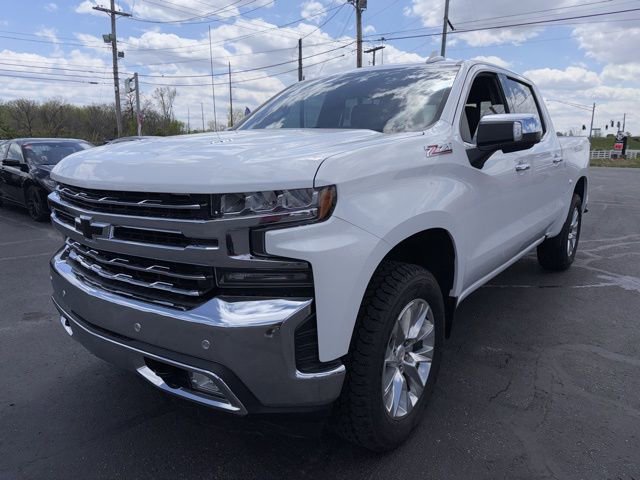 Used 2019 Chevrolet Silverado 1500 LTZ w/ LTZ Premium Package image 3