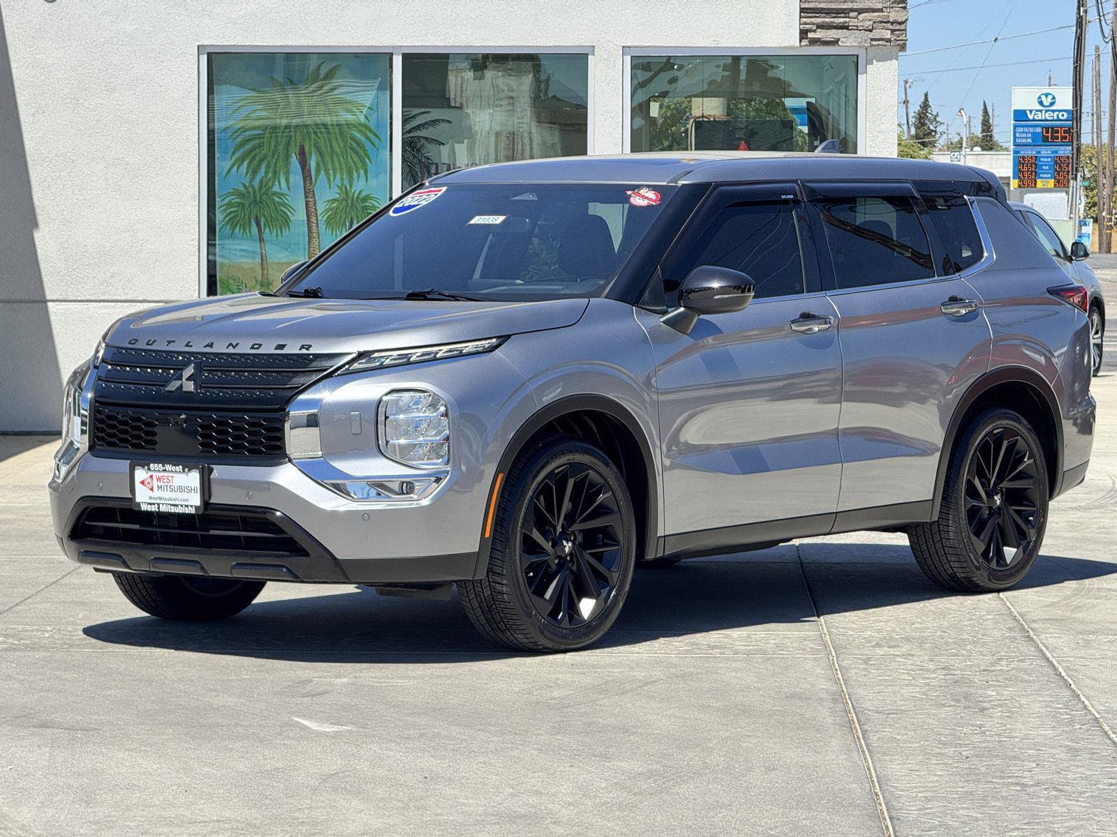 Used 2022 Mitsubishi Outlander SE video 1