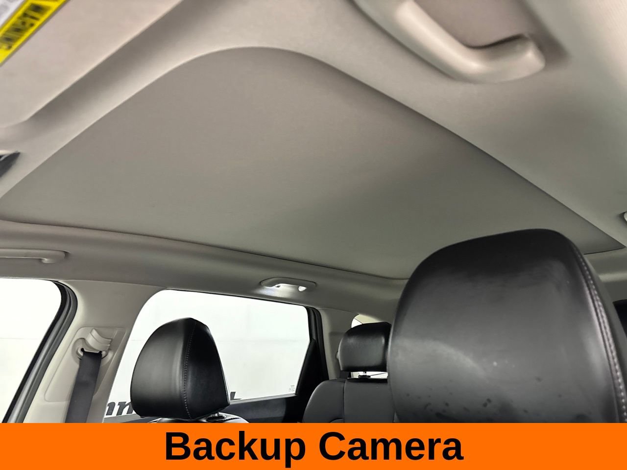 Used 2025 Kia Sorento EX w/ Panoramic Sunroof Package FWD image 12
