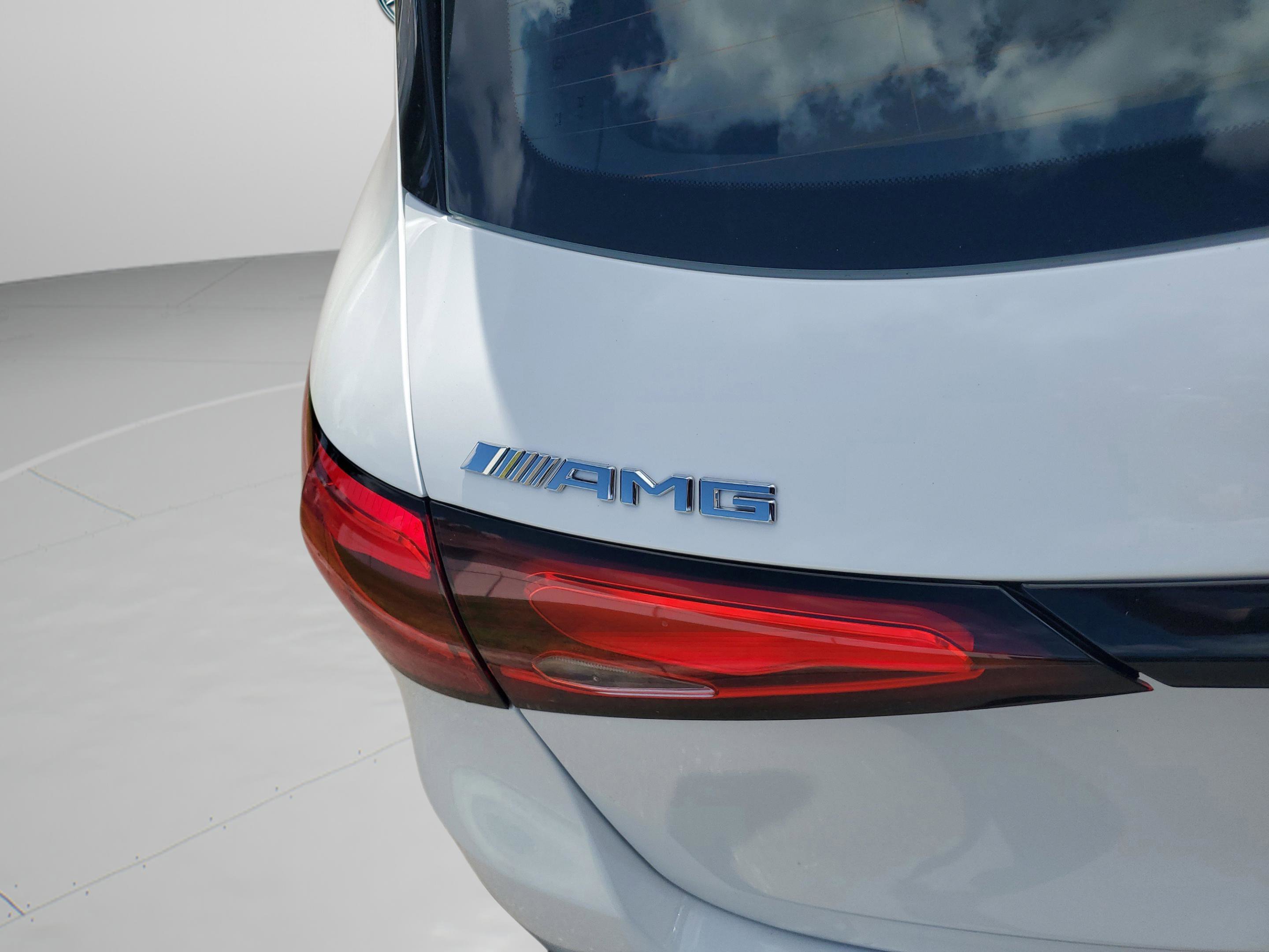 New 2026 Mercedes-Benz GLC 63 AMG S image 7