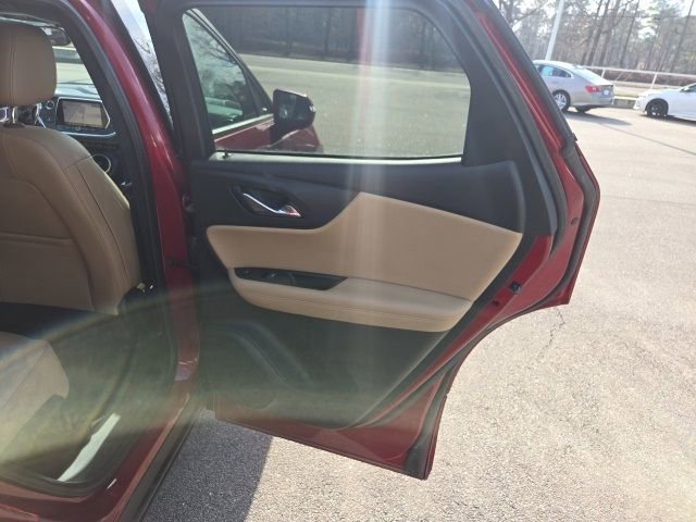 Used 2020 Chevrolet Blazer Premier image 29