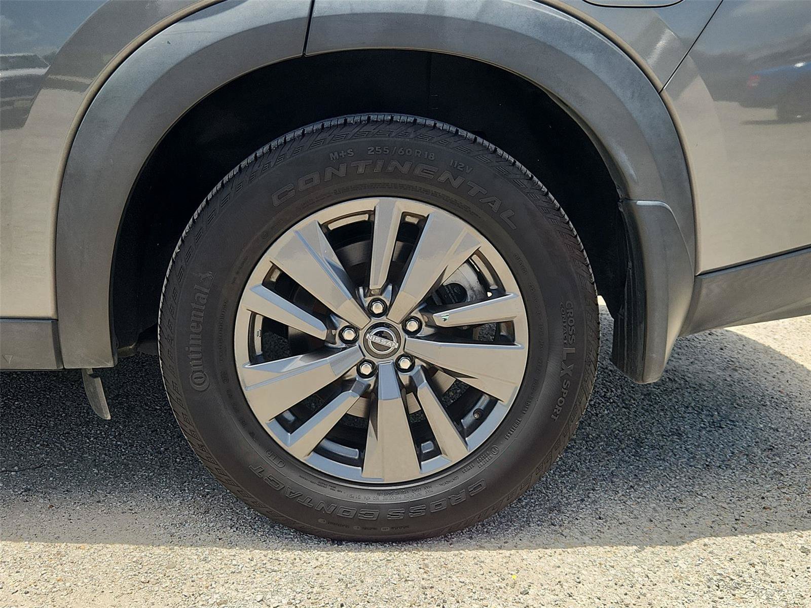 Used 2022 Nissan Pathfinder S FWD image 31