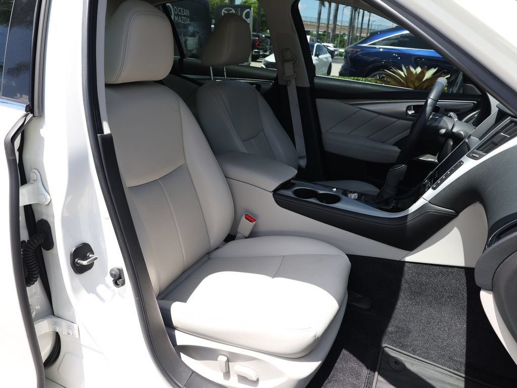 Certified 2023 INFINITI Q50 Luxe w/ Cargo Package RWD image 21