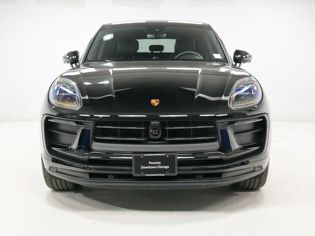 Certified 2026 Porsche Macan AWD/4WD image 7