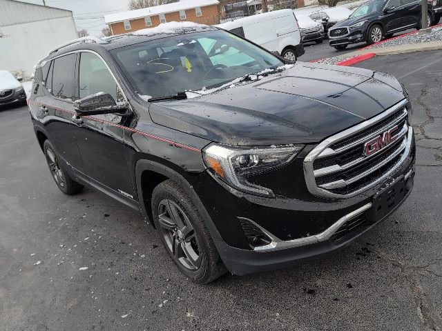 Used 2020 GMC Terrain SLT image 2