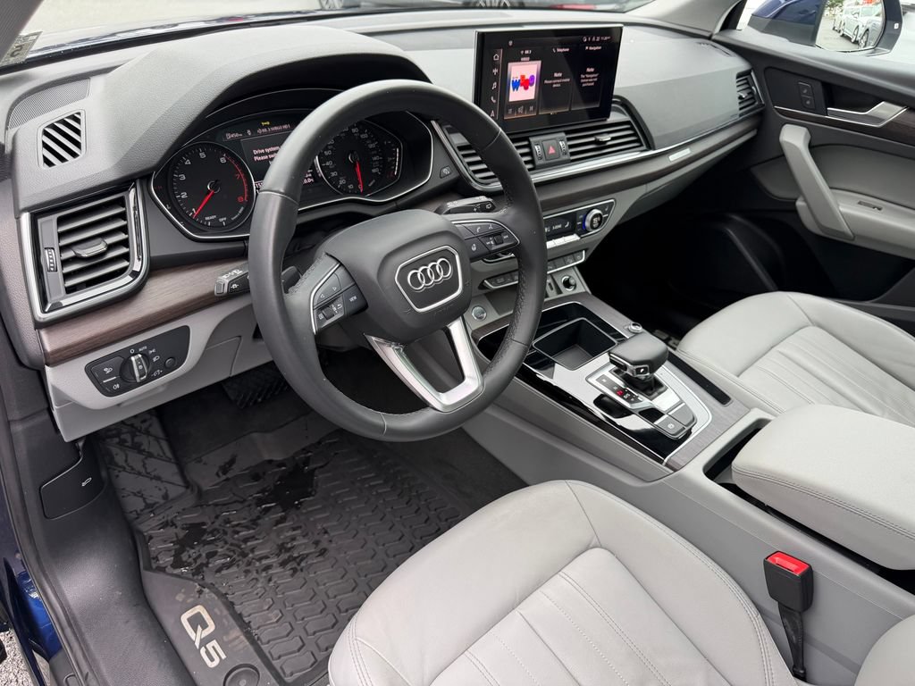 Used 2022 Audi Q5 2.0T Premium AWD/4WD image 15