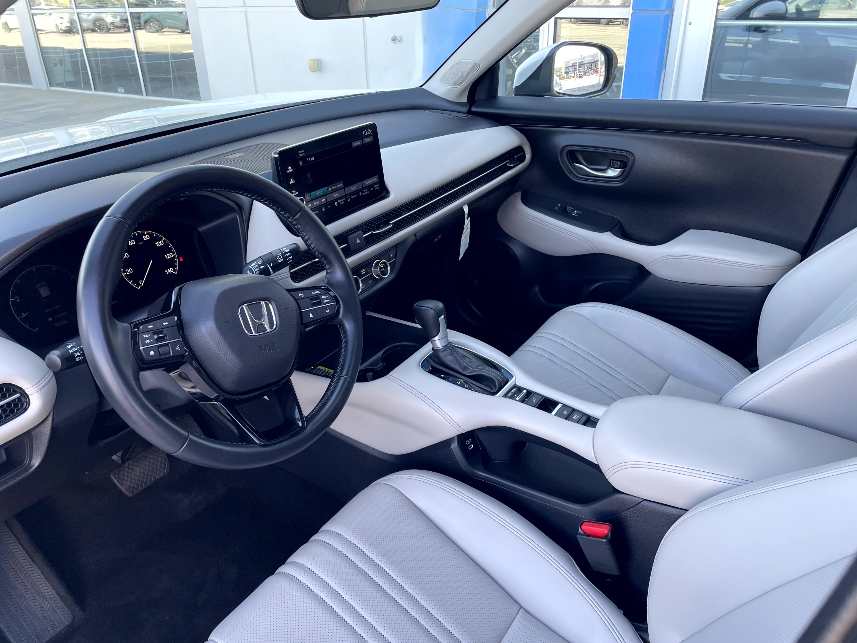 Certified 2025 Honda HR-V EX-L image 11