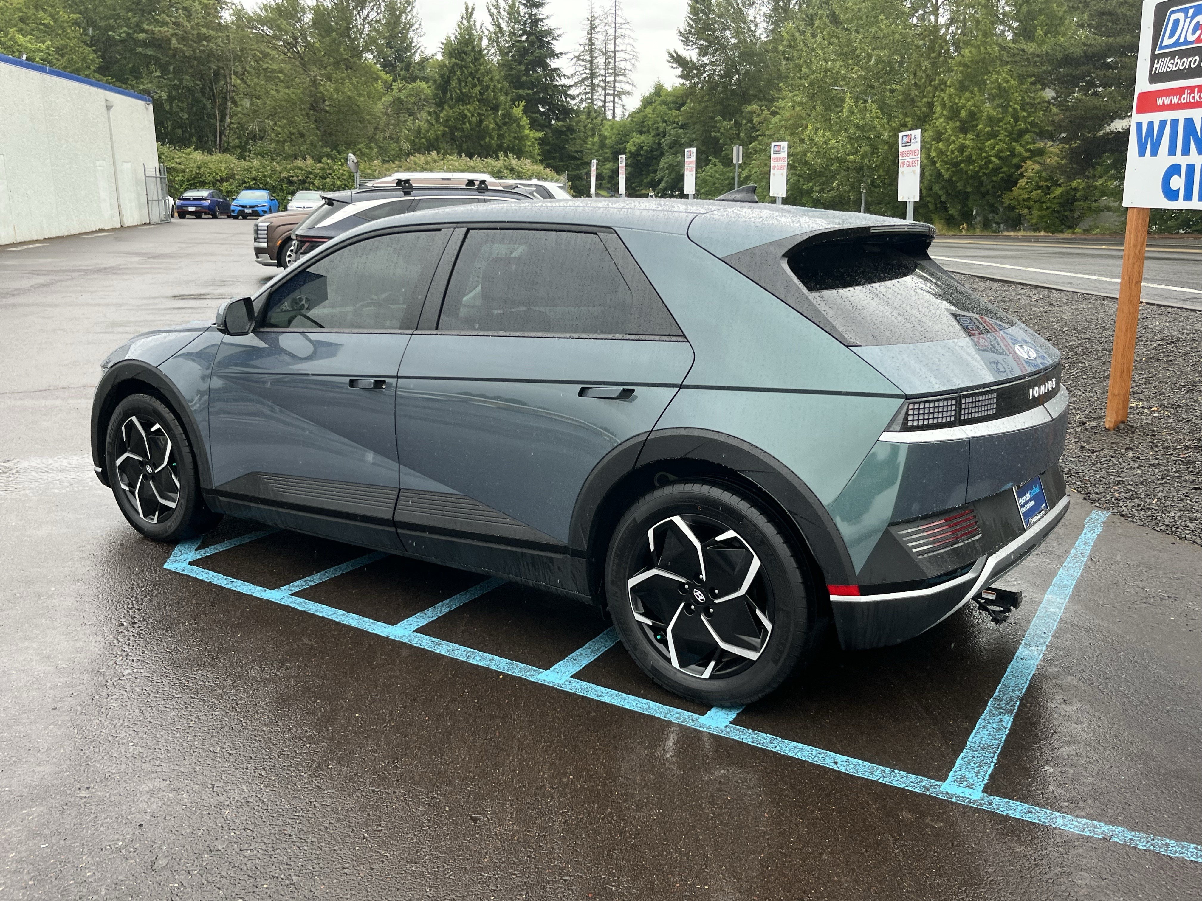 Certified 2024 Hyundai Ioniq 5 SE AWD/4WD image 3