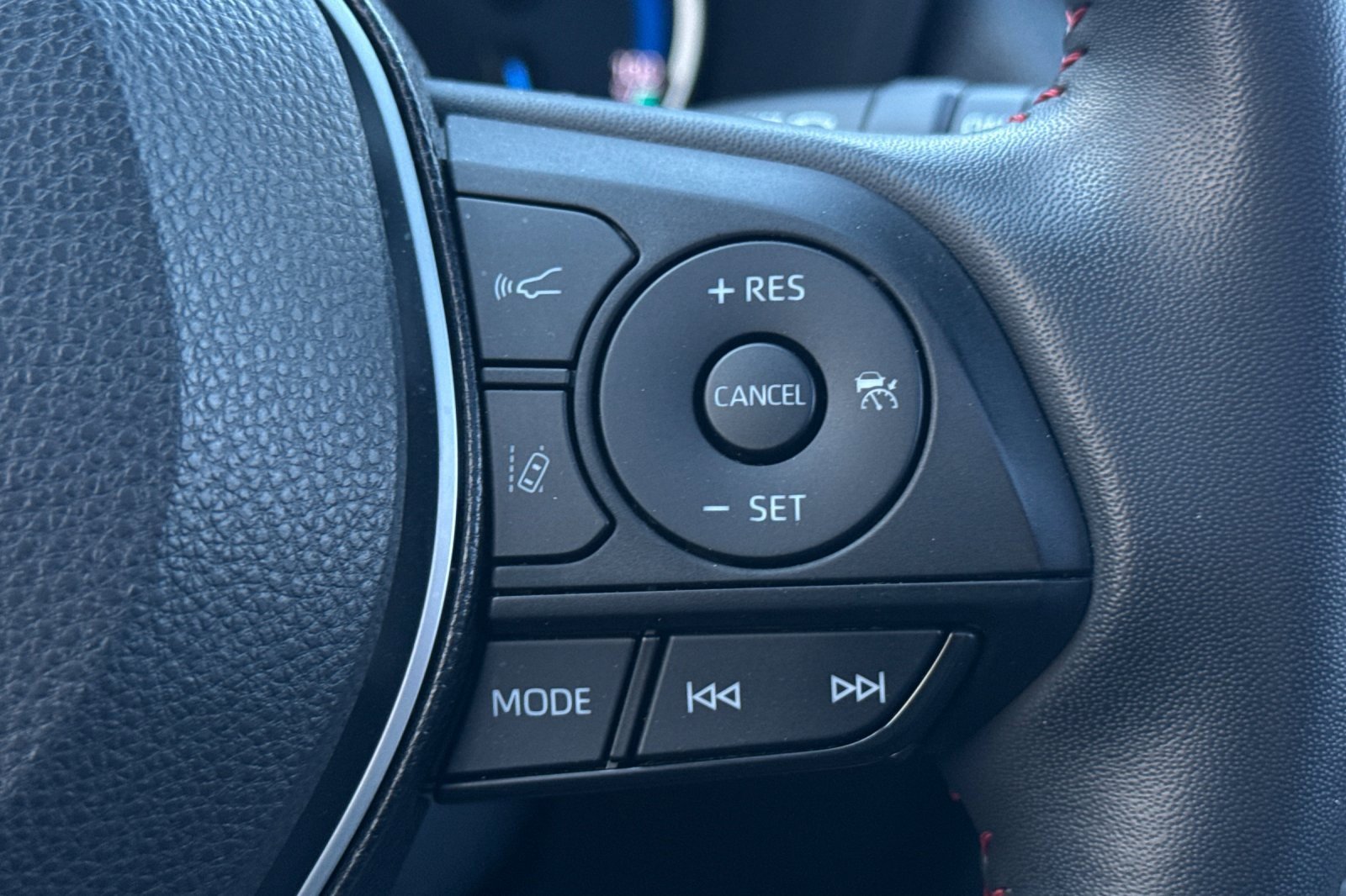 Certified 2023 Toyota RAV4 SE image 32