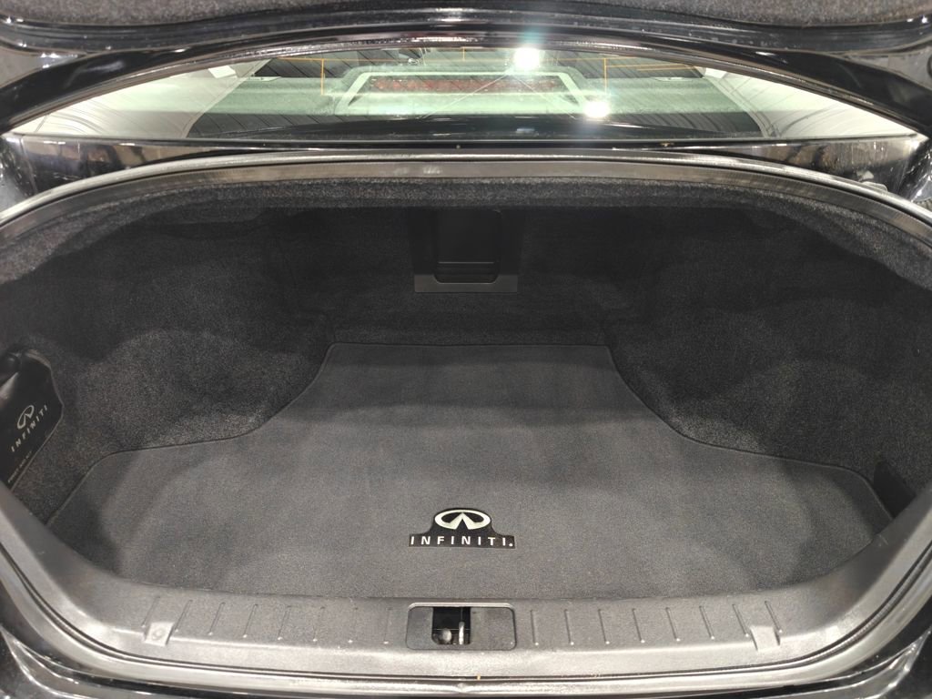 Used 2015 INFINITI Q70 L 3.7 w/ Deluxe Touring Package image 29