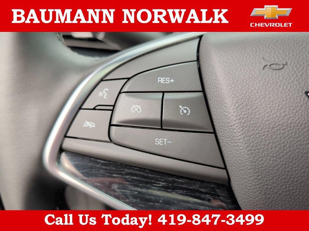 Used 2025 Cadillac XT5 Premium Luxury AWD/4WD image 32