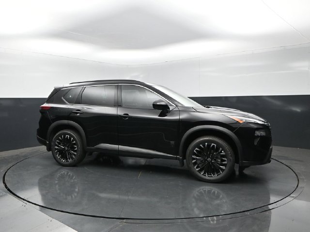 New 2026 Nissan Rogue Dark Armor FWD image 6