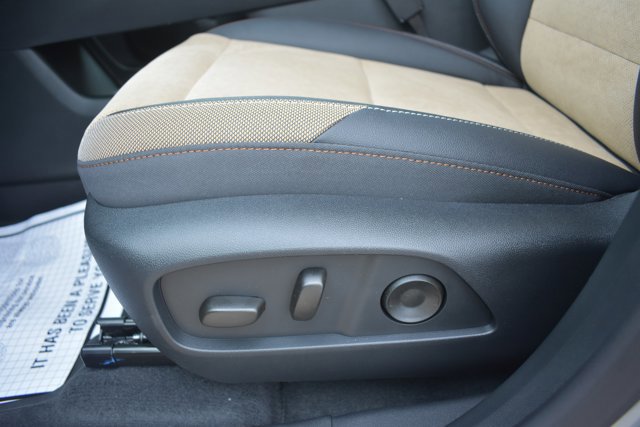 New 2026 Chevrolet Equinox ACTIV w/ Safety and Technology Package image 14