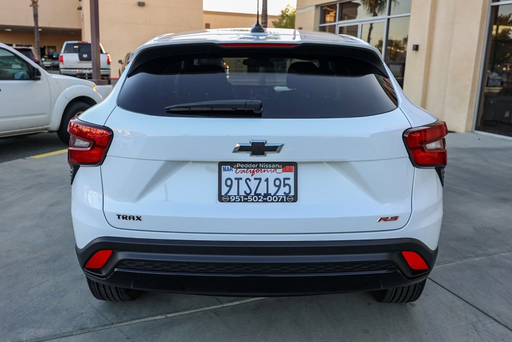 Used 2024 Chevrolet Trax RS w/ Driver Confidence Package image 5