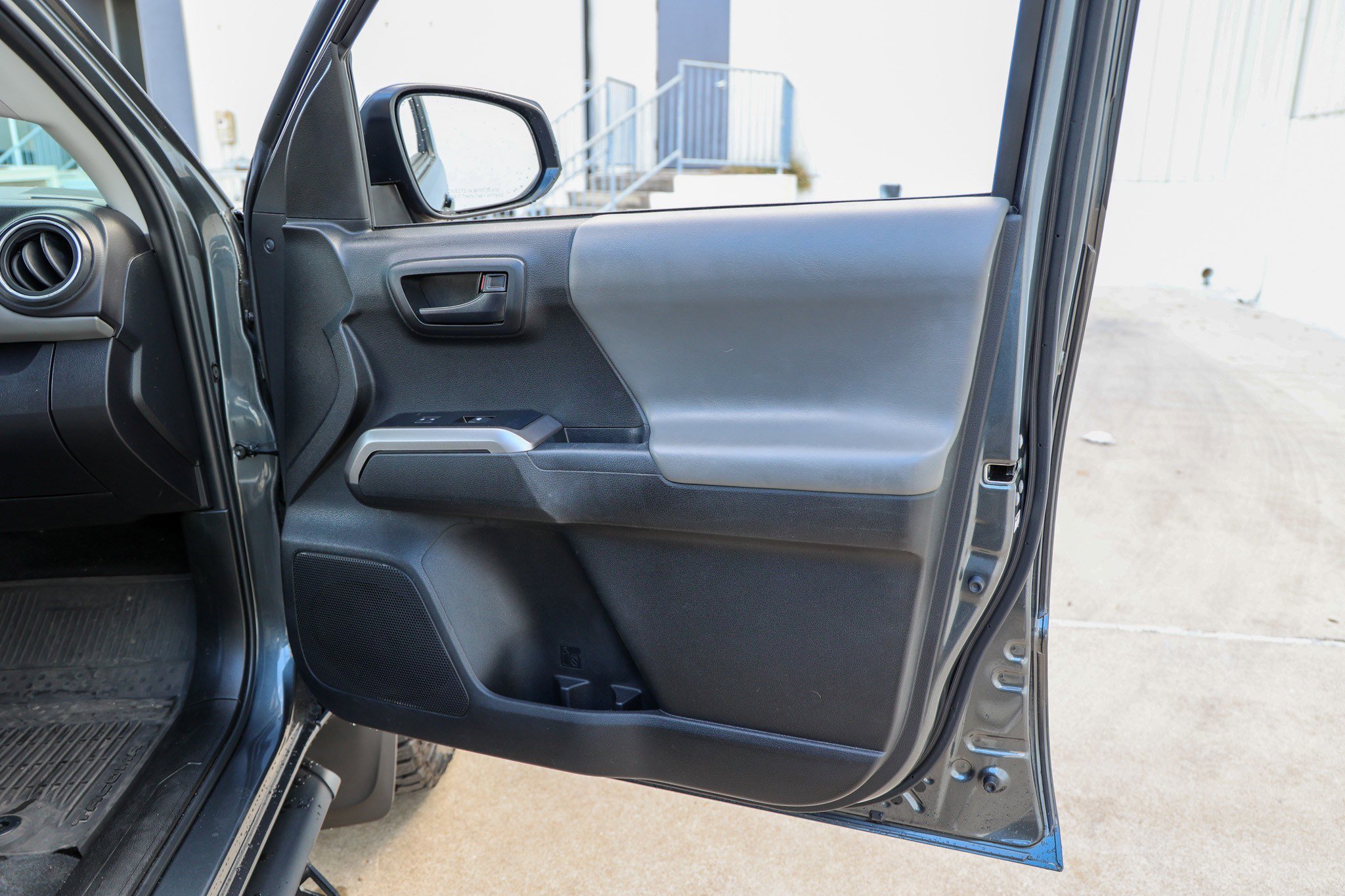 Certified 2023 Toyota Tacoma SR5 image 41