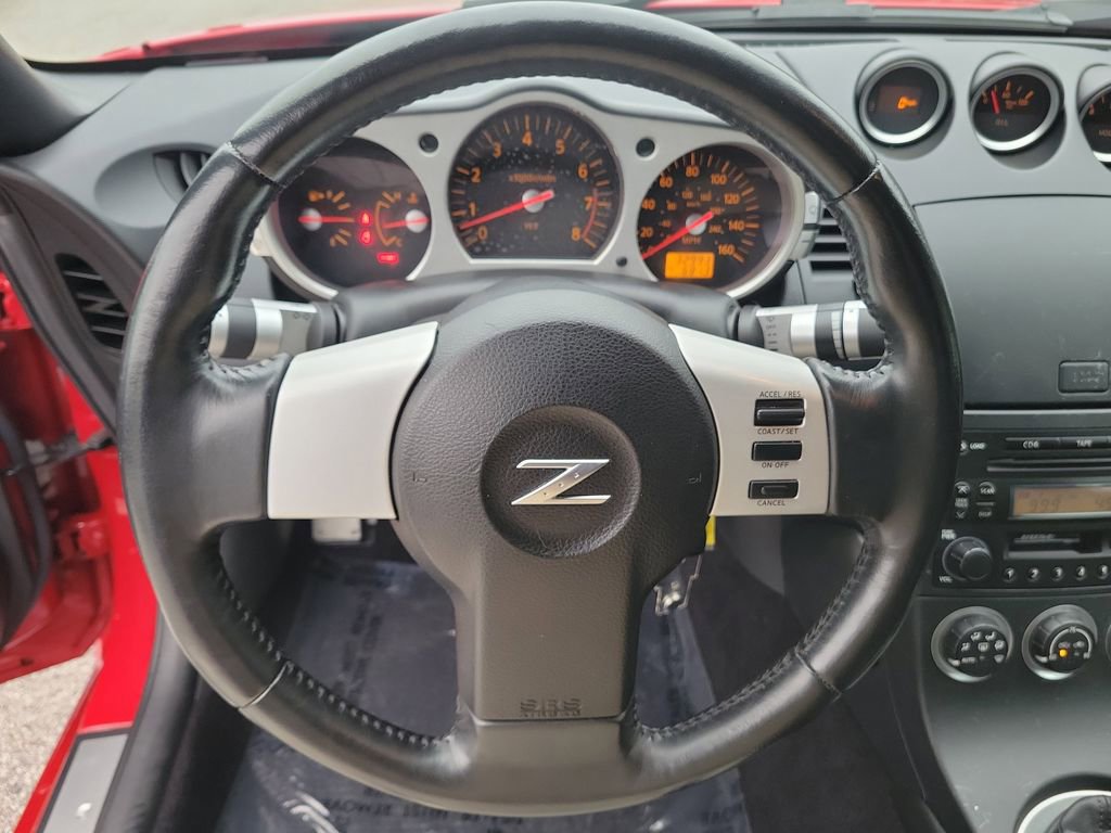 Used 2005 Nissan 350Z Grand Touring image 27