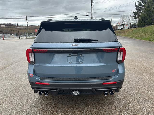New 2026 Ford Explorer ST image 3