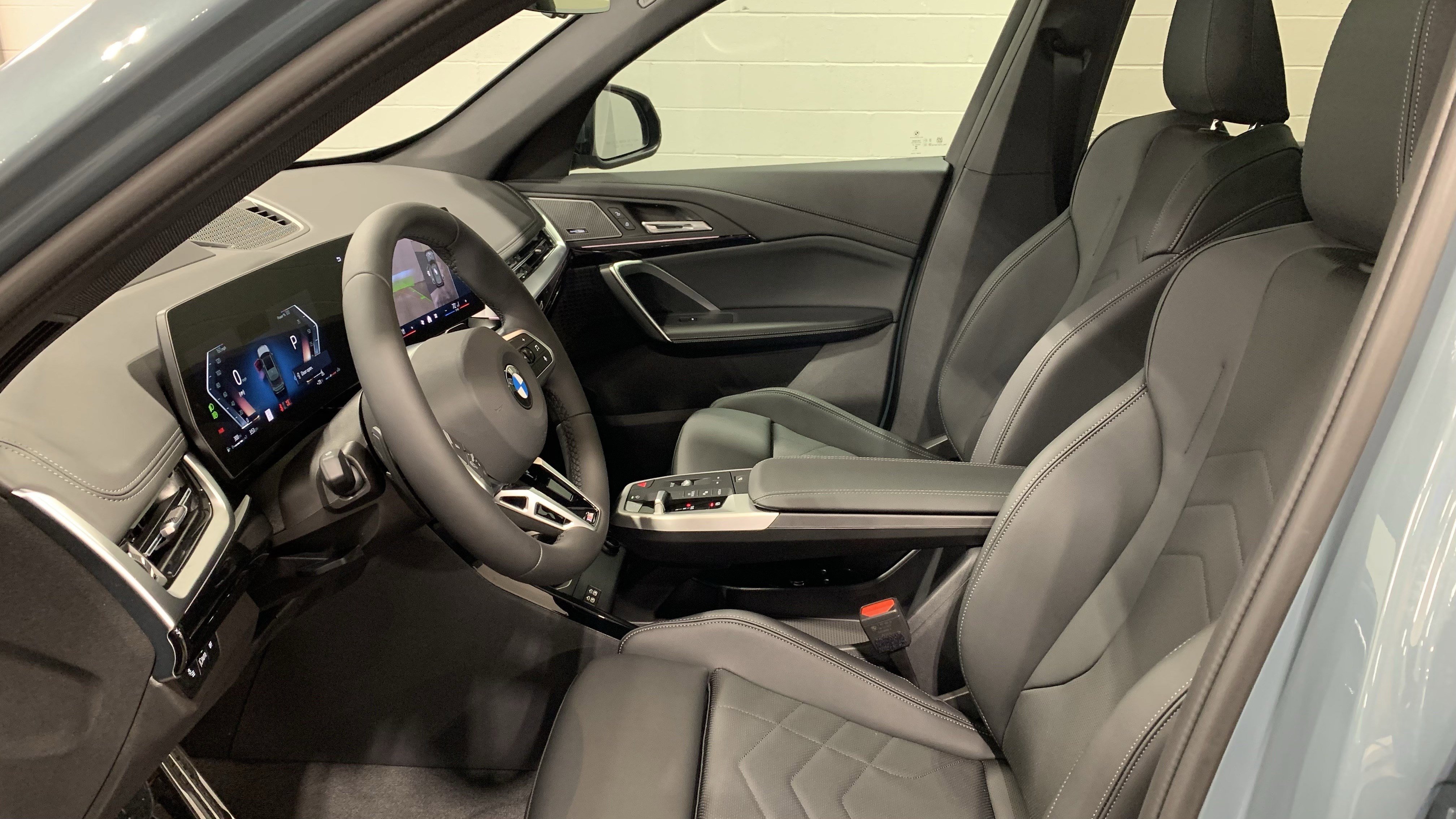 Used 2026 BMW X1 xDrive28i w/ Technology Package image 12