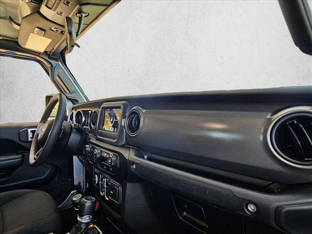 Used 2023 Jeep Gladiator Sport image 22