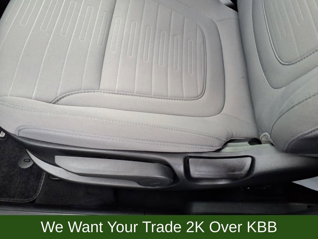 Used 2023 Hyundai Santa Cruz SE image 12