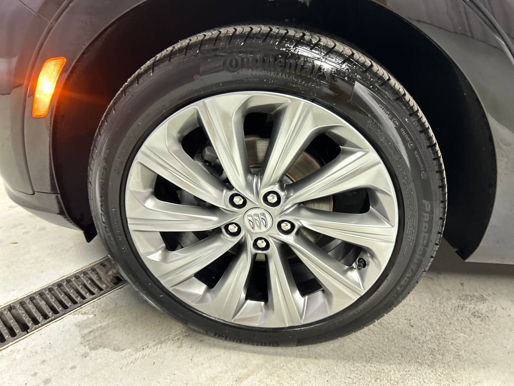 Used 2024 Buick Envista Avenir image 9