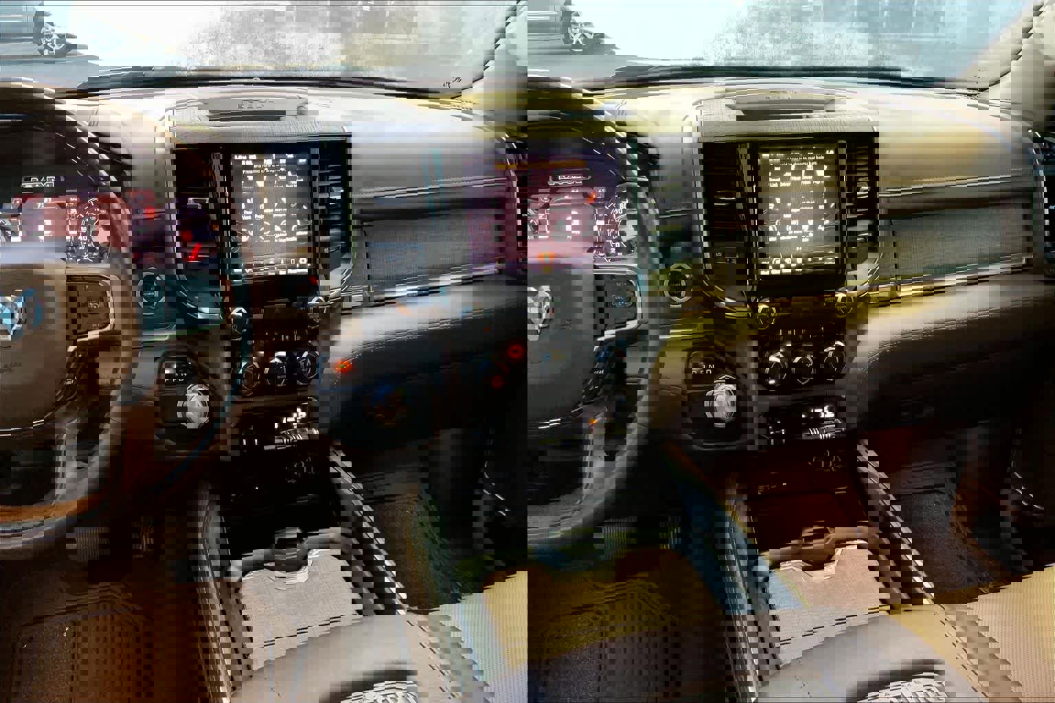 Used 2019 RAM 1500 Limited w/ Trailer Tow Group image 7