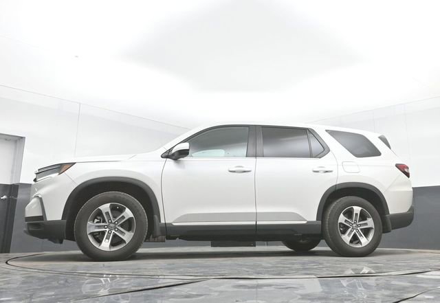 Used 2025 Honda Pilot EX-L image 30