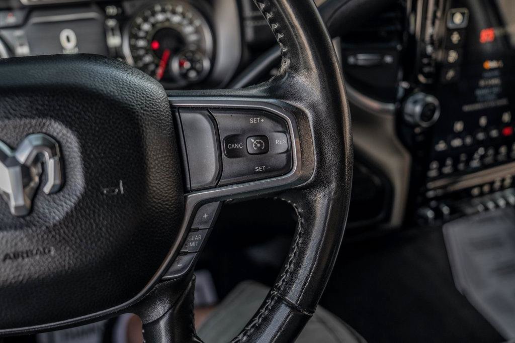 Used 2024 RAM 2500 Laramie AWD/4WD image 33