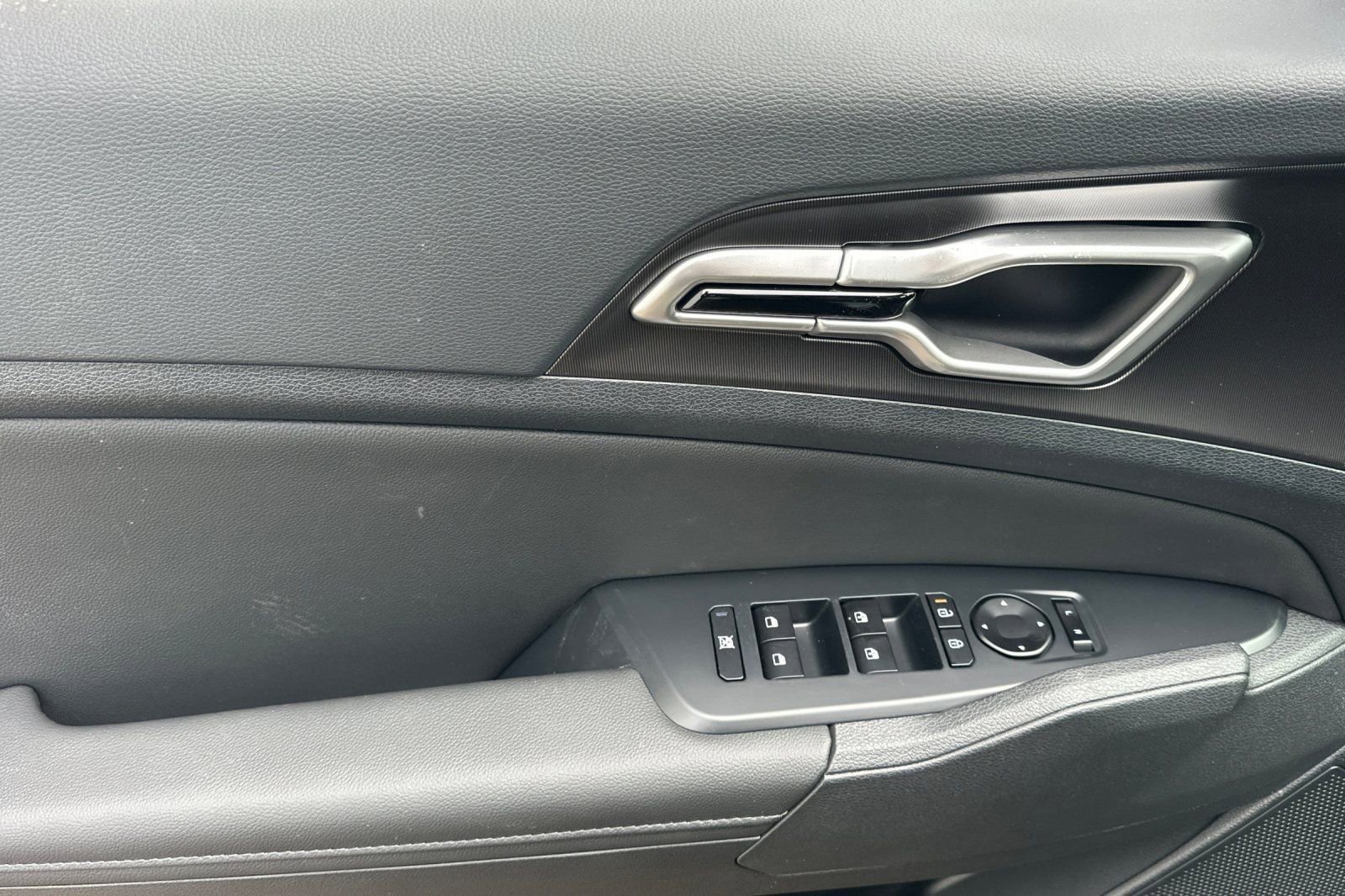 New 2026 Kia Sportage EX AWD/4WD image 9