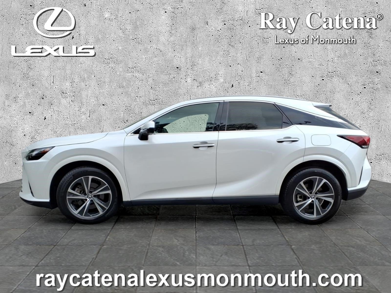 Certified 2024 Lexus RX 350 Premium w/ Convenience Package AWD/4WD image 4